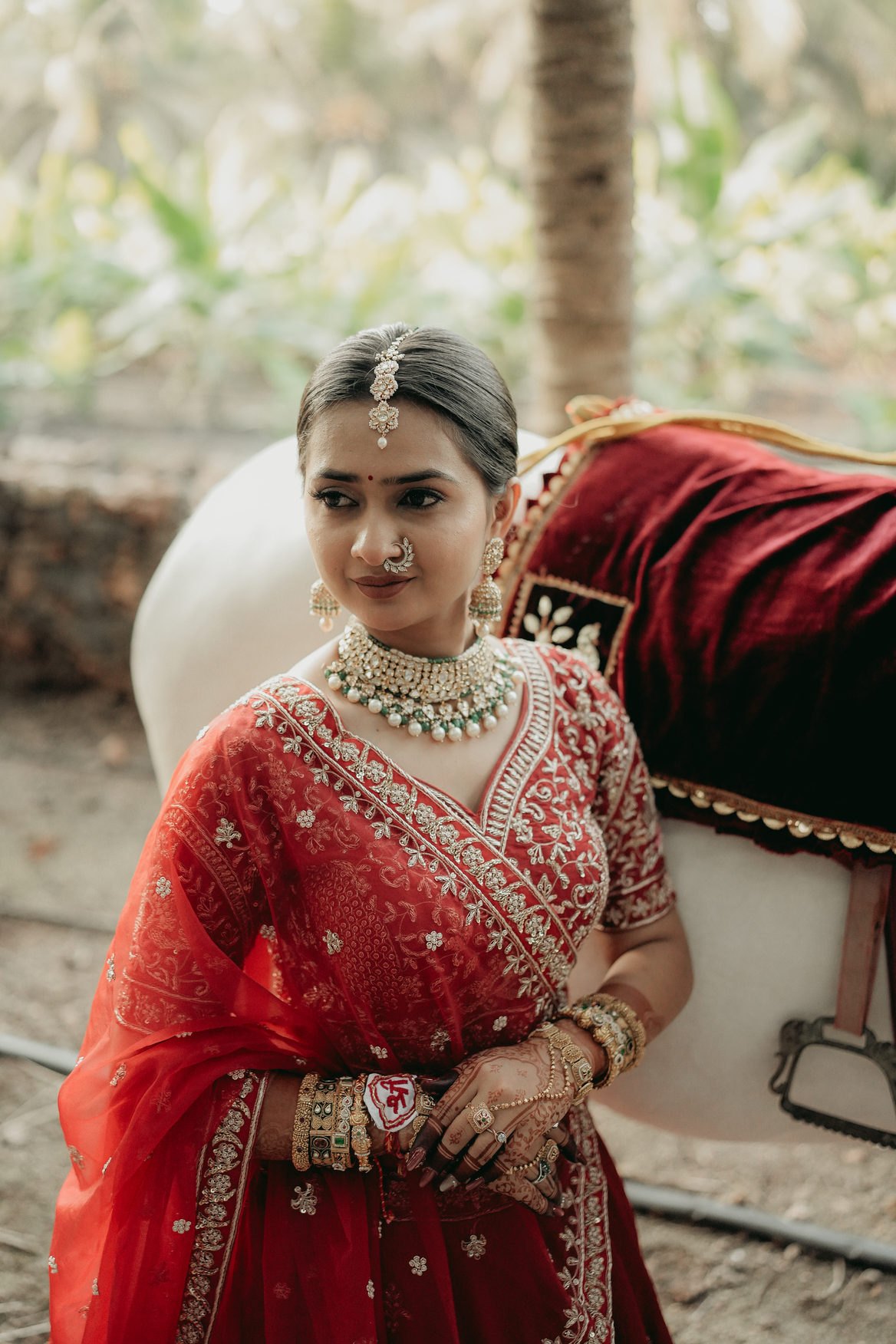 Timeless wedding moment